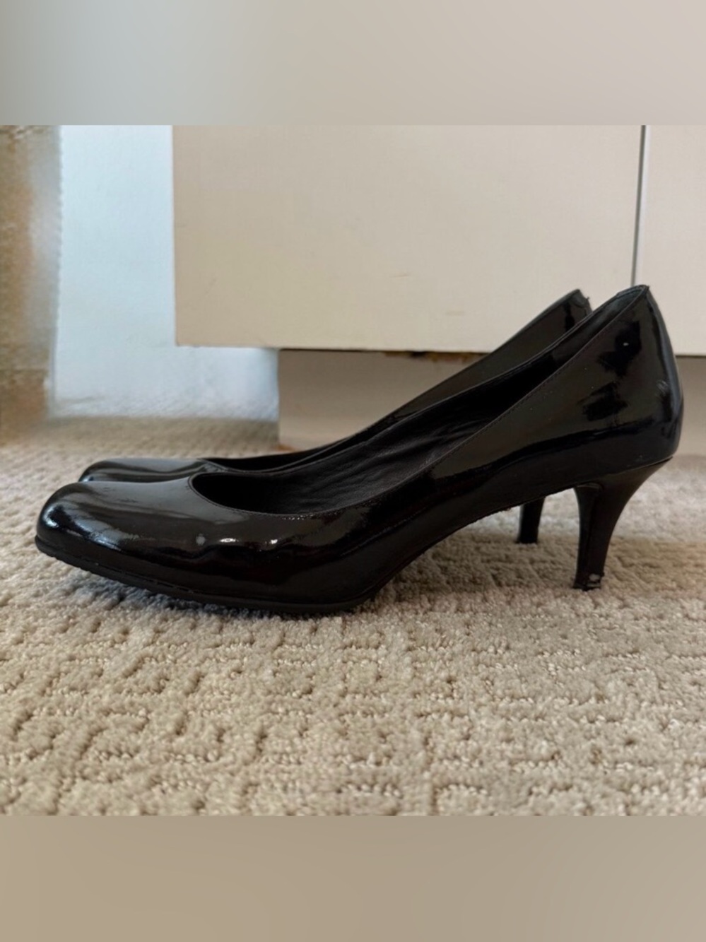 Cole Haan Black Patent Leather Kitten Heel Pumps Sz 10B – Classic Comfort